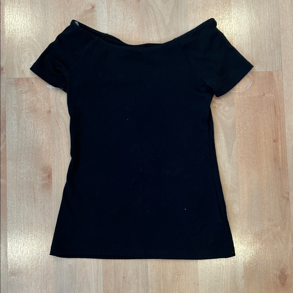 Old Navy classic black T-shirt size extra small